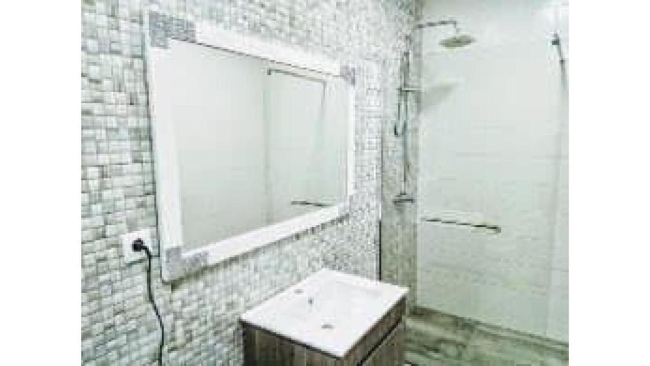 蓬塔德尔加达Apartamento T2- Apartamento Do Gu公寓 外观 照片